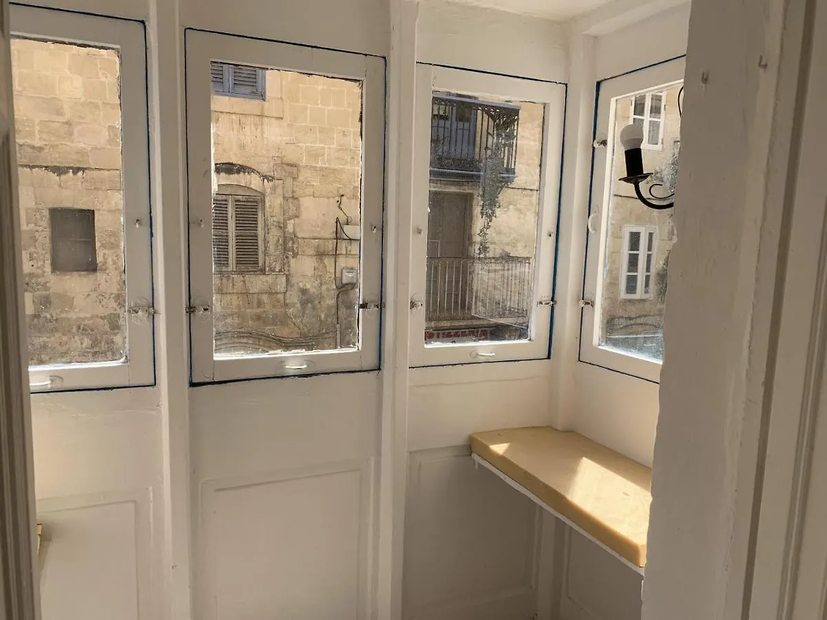 Charming House In The Heart Of Valletta Cpac1-3